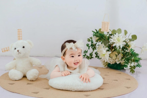 栖霞几个月宝宝可以吃水果